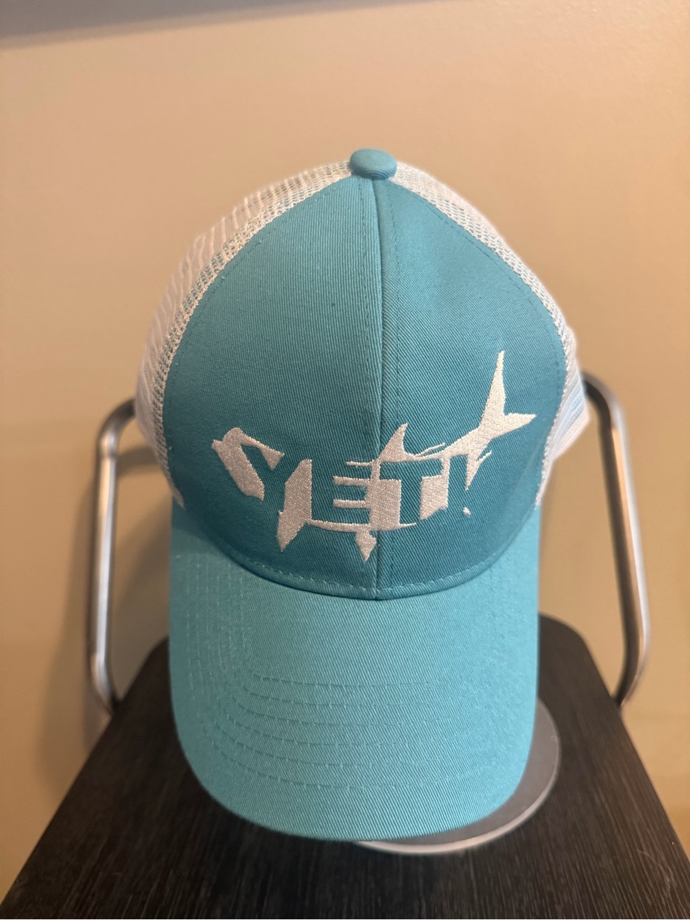 YETI Coolers Blue Shark Fish Skeleton Mesh Trucker Snapback Hat